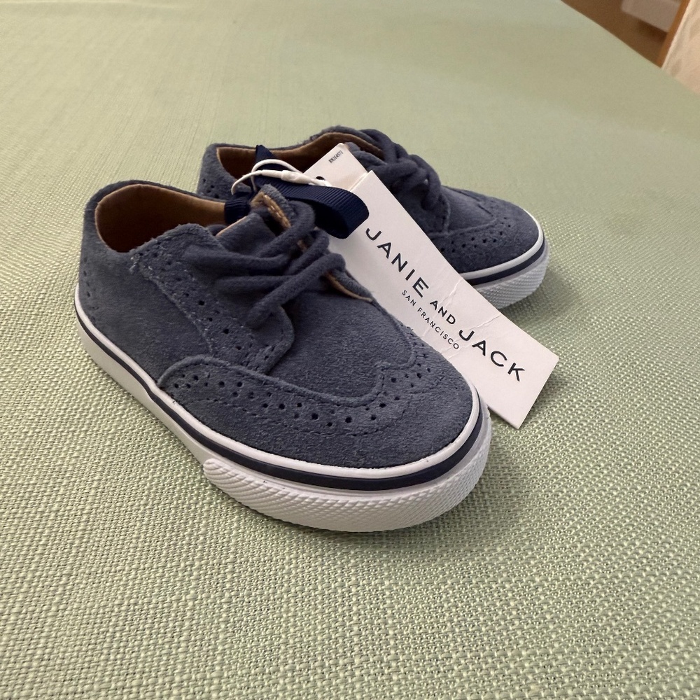 NWT Janie and Jack Steel Blue Oxford Suede Shoes Size 4
